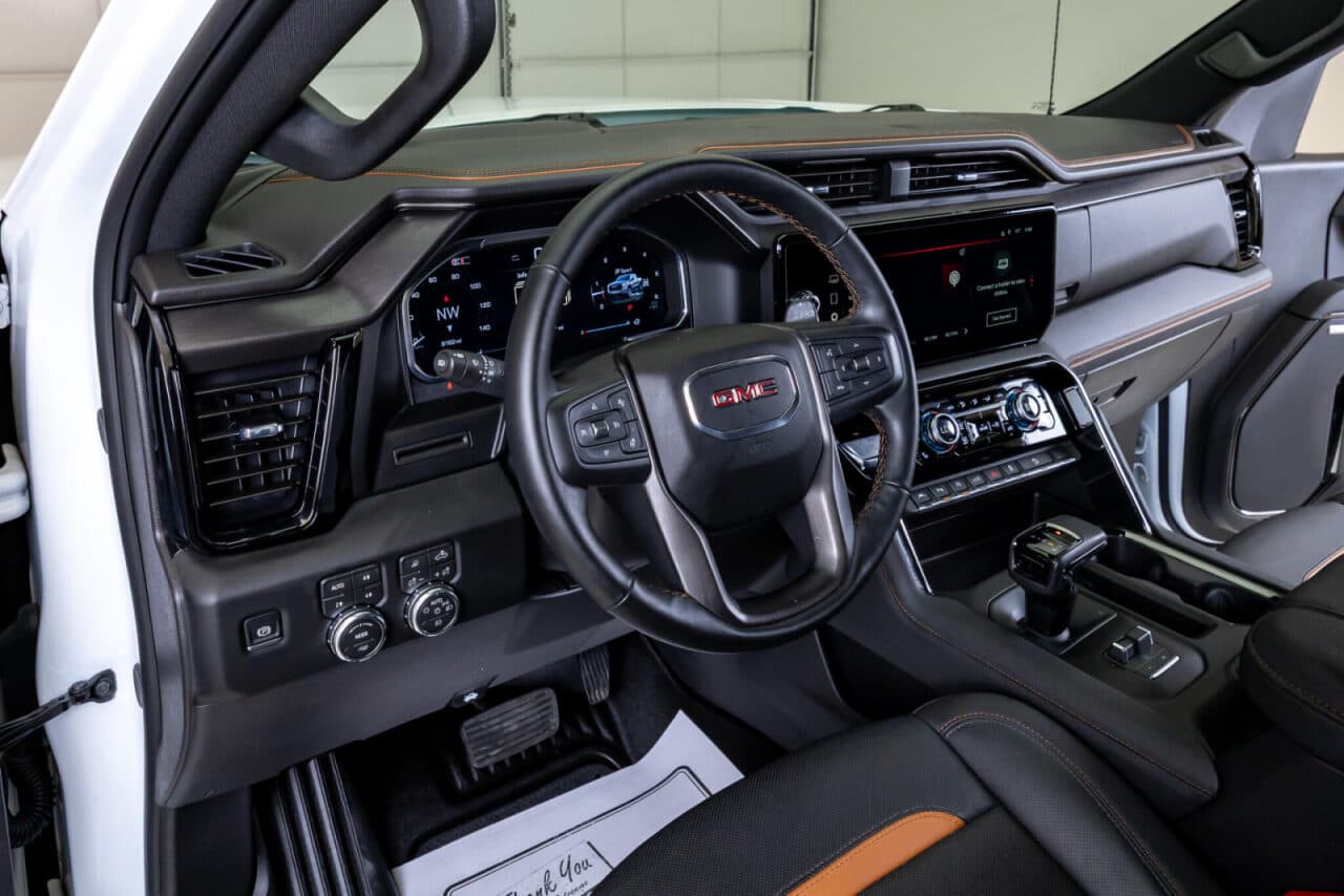 2026 GMC Sierra 1500 AT4 — photo 12 of 36