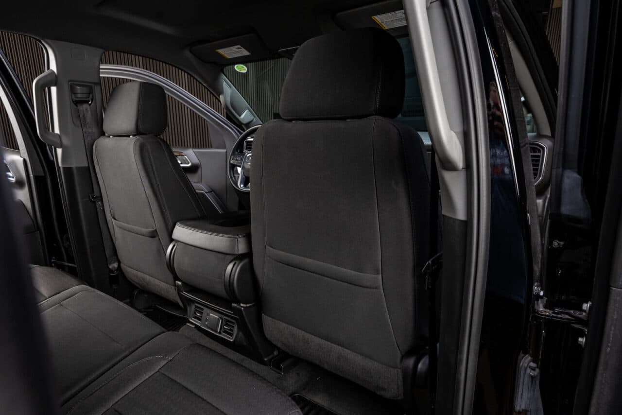2024 GMC Sierra 1500 SLE — photo 26 of 35