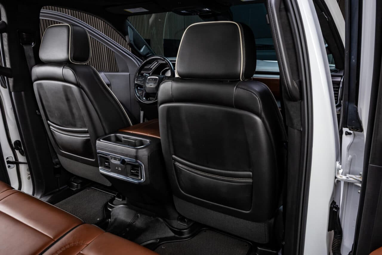 2024 GMC Sierra 1500 Denali Ultimate — photo 31 of 40