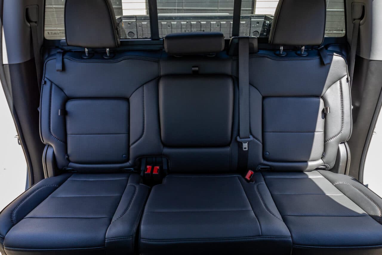 2025 GMC Sierra 1500 Denali — photo 34 of 40