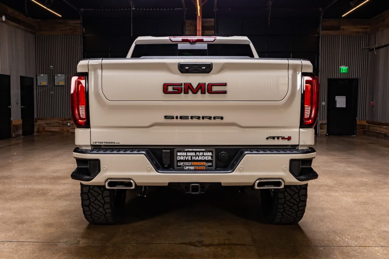 2026 GMC Sierra 1500 AT4 — photo 6 of 40