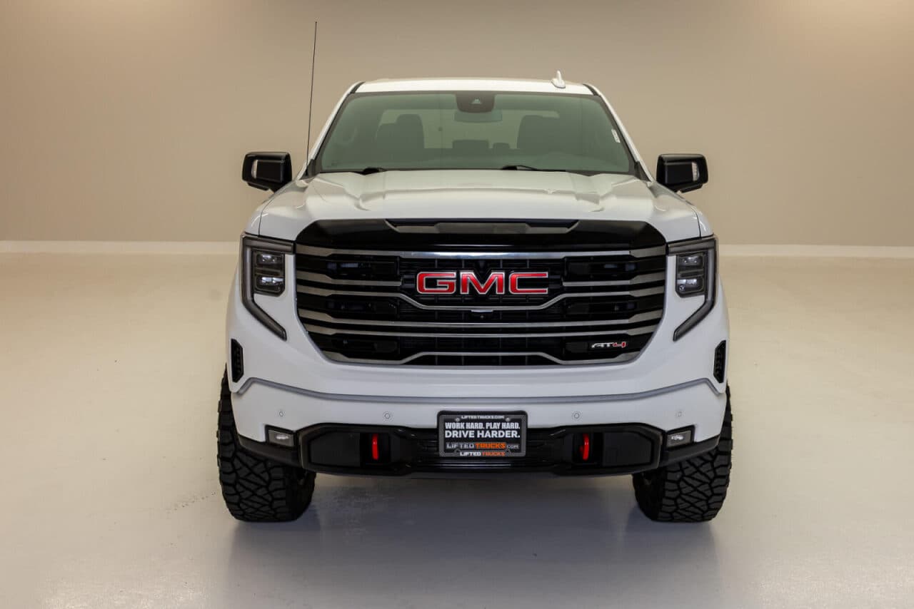 2026 GMC Sierra 1500 AT4 — photo 2 of 36