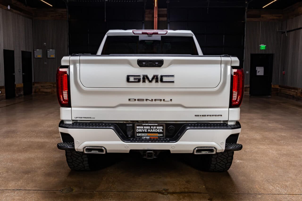 2024 GMC Sierra 1500 Denali Ultimate — photo 6 of 40