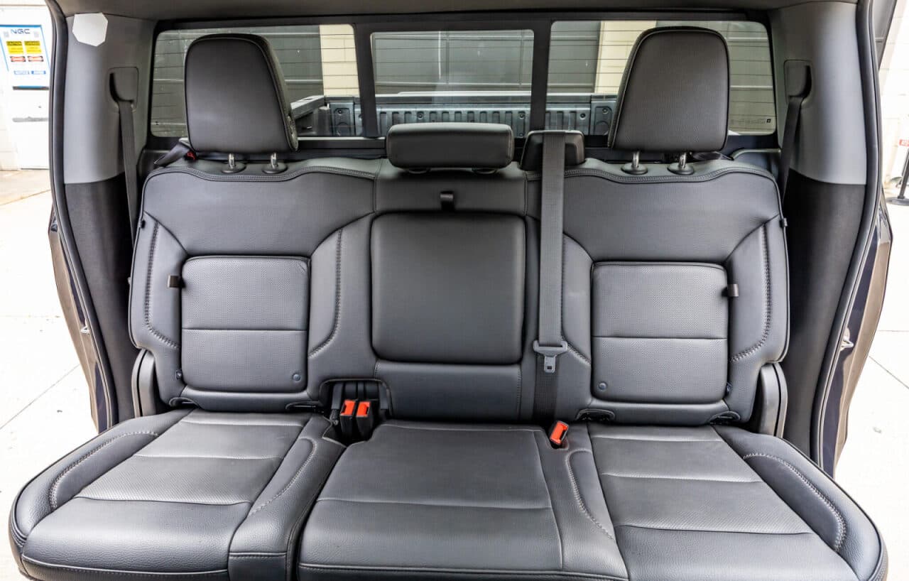 2024 GMC Sierra 1500 Denali — photo 34 of 40