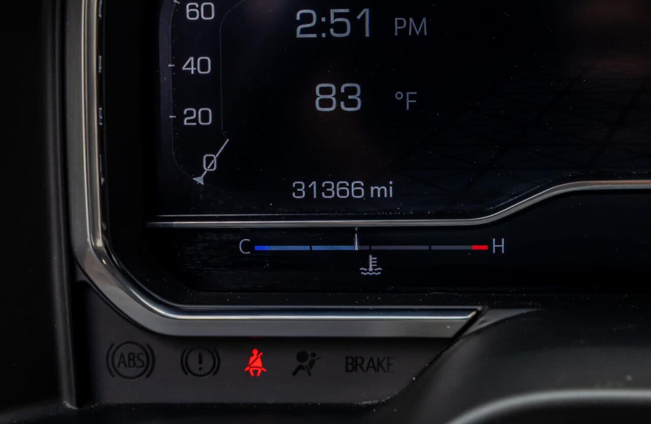 2024 GMC Sierra 1500 Denali — photo 19 of 40