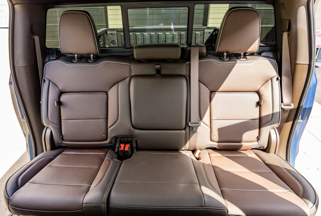 2025 GMC Sierra 1500 Denali — photo 34 of 40