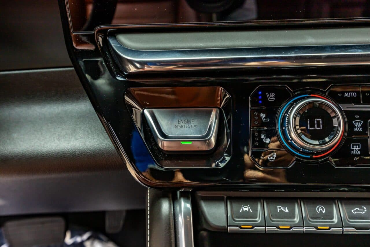 2026 GMC Sierra 1500 Denali Ultimate — photo 21 of 40