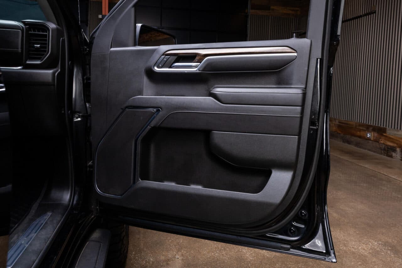 2024 GMC Sierra 1500 Elevation — photo 33 of 37