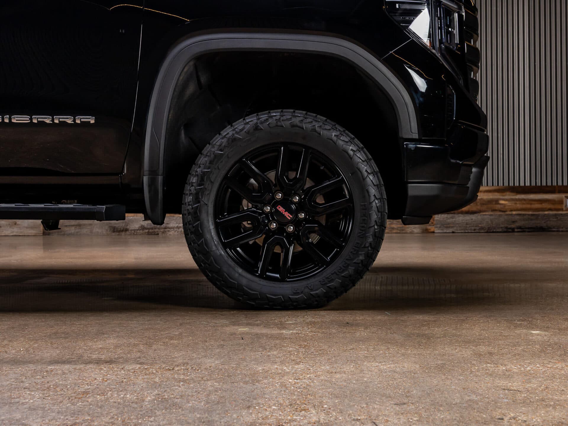 2025 GMC Sierra 1500 Pro — photo 10 of 37