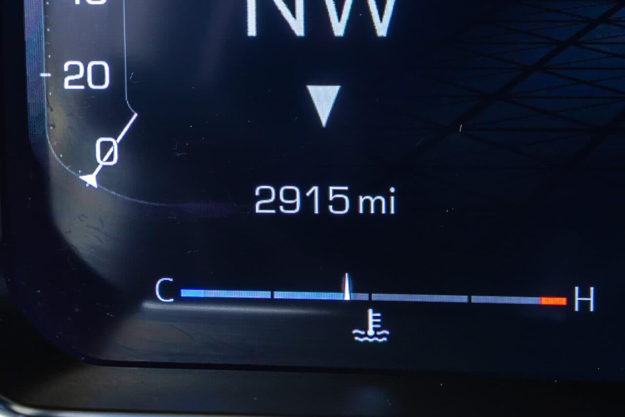 2026 GMC Sierra 1500 AT4 — photo 16 of 36