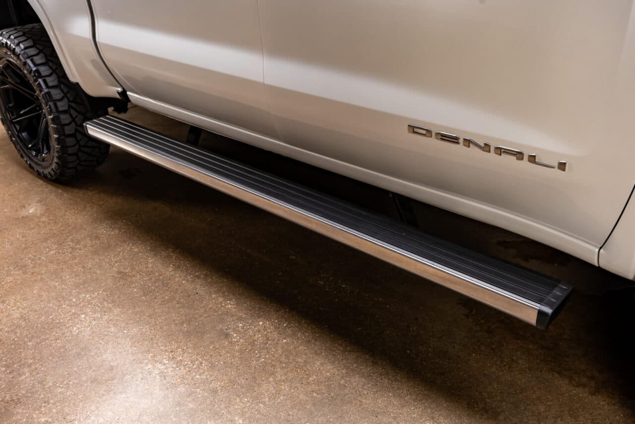 2024 GMC Sierra 1500 Denali Ultimate — photo 11 of 40