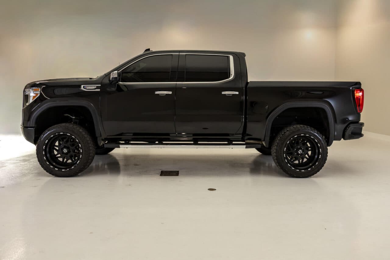 2022 GMC Sierra 1500 Limited SLT — photo 4 of 37