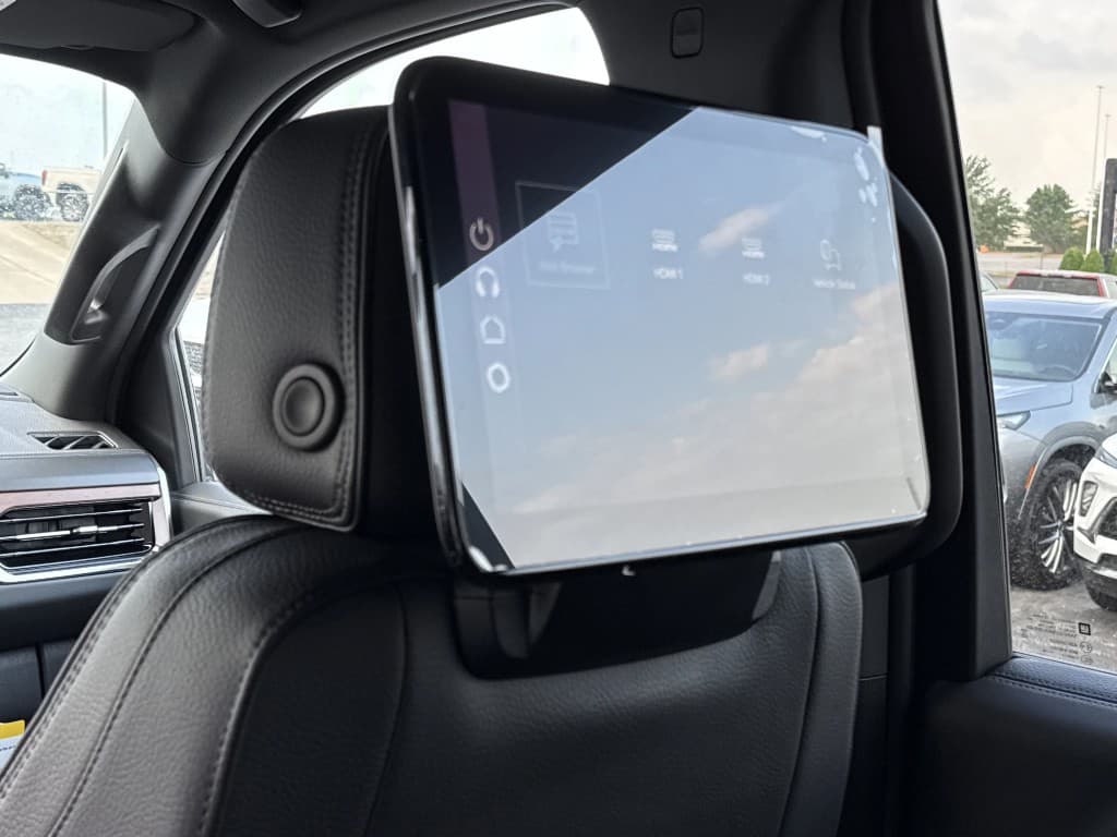 2026 GMC Yukon Denali 4WD — photo 17 of 20