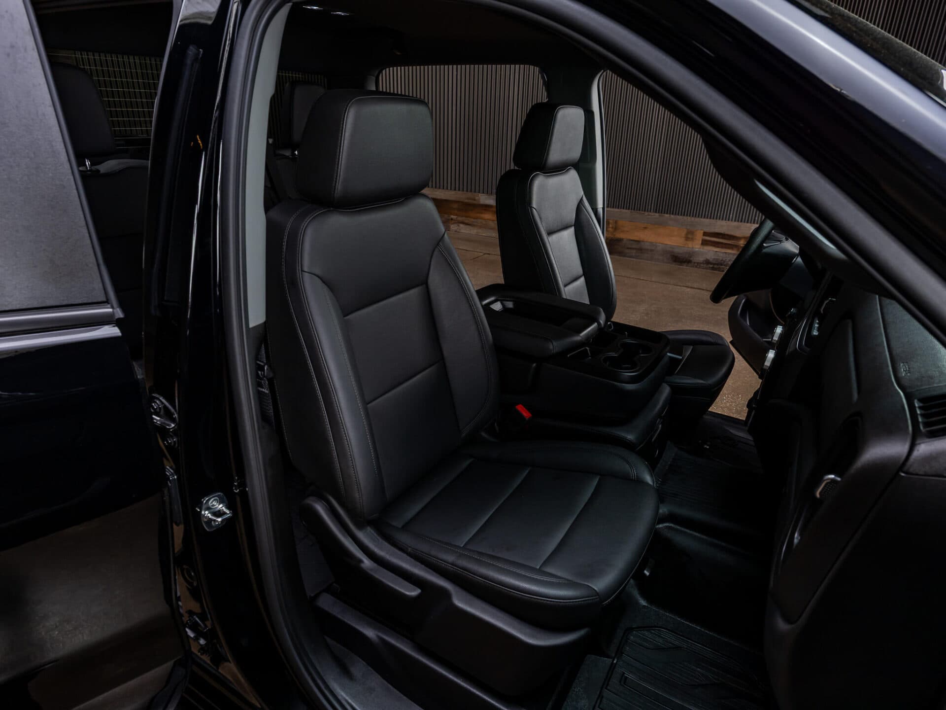 2025 GMC Sierra 1500 Pro — photo 27 of 37