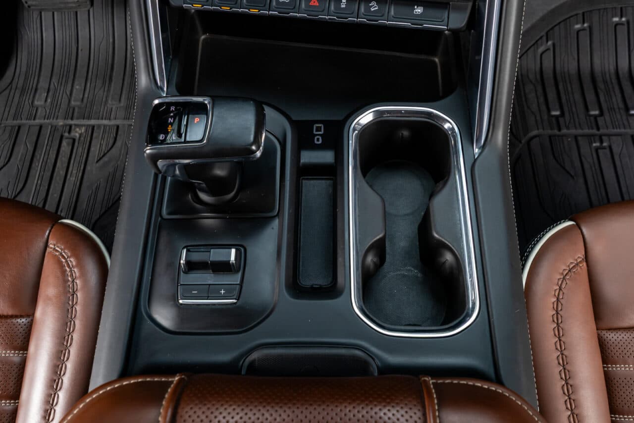 2024 GMC Sierra 1500 Denali Ultimate — photo 26 of 40