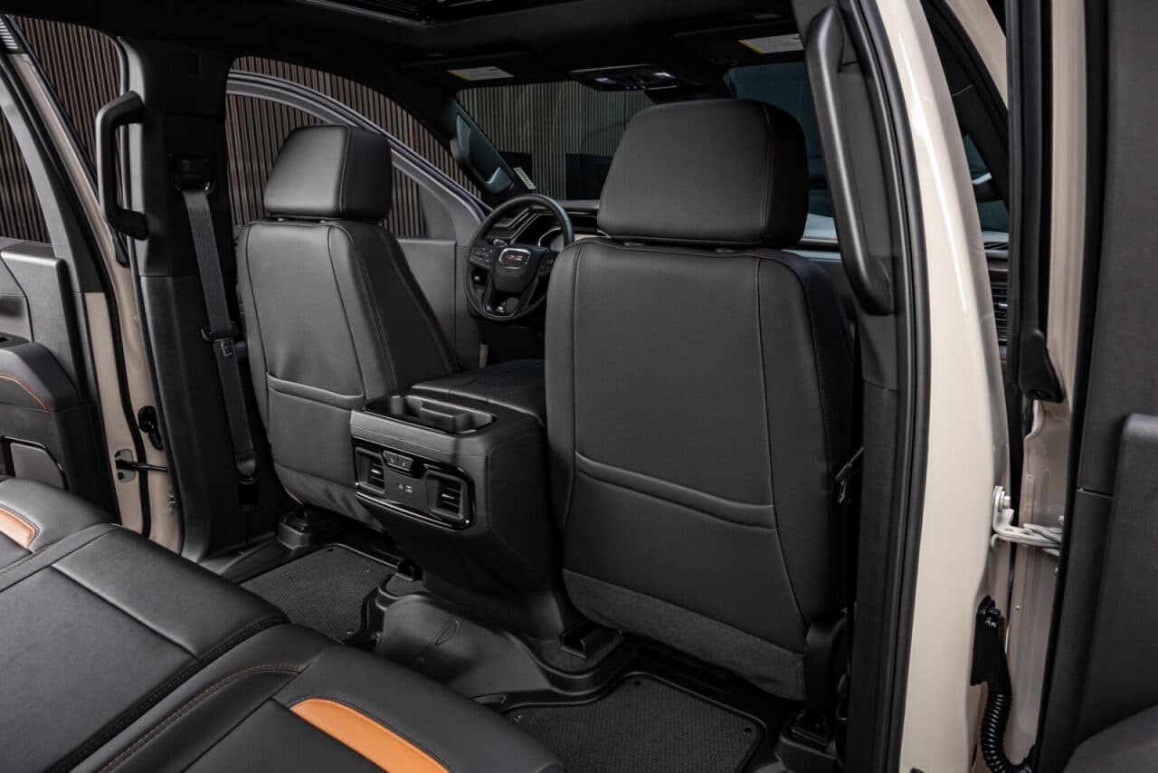 2026 GMC Sierra 1500 AT4 — photo 31 of 40