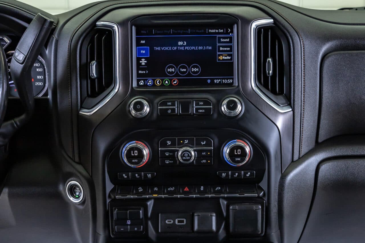 2019 GMC Sierra 1500 AT4 — photo 20 of 37