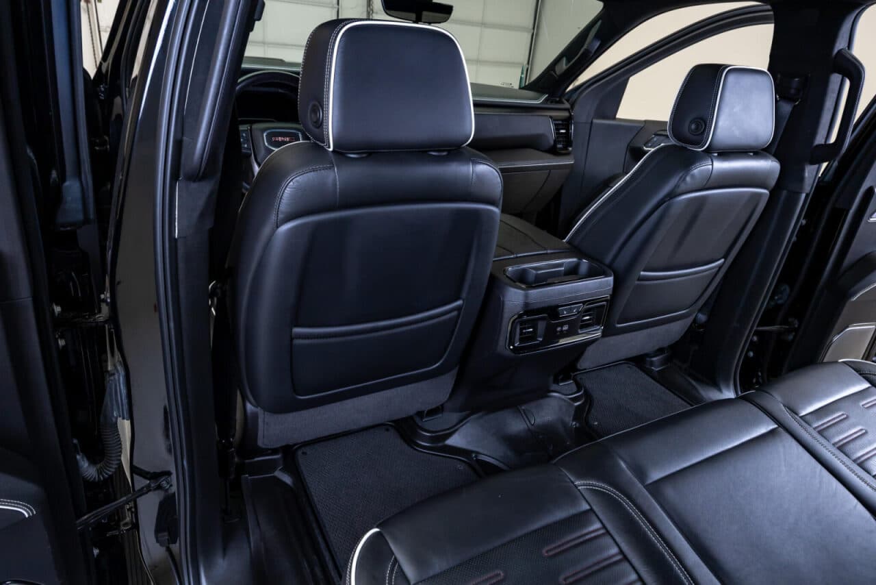 2024 GMC Sierra 1500 AT4X — photo 30 of 37