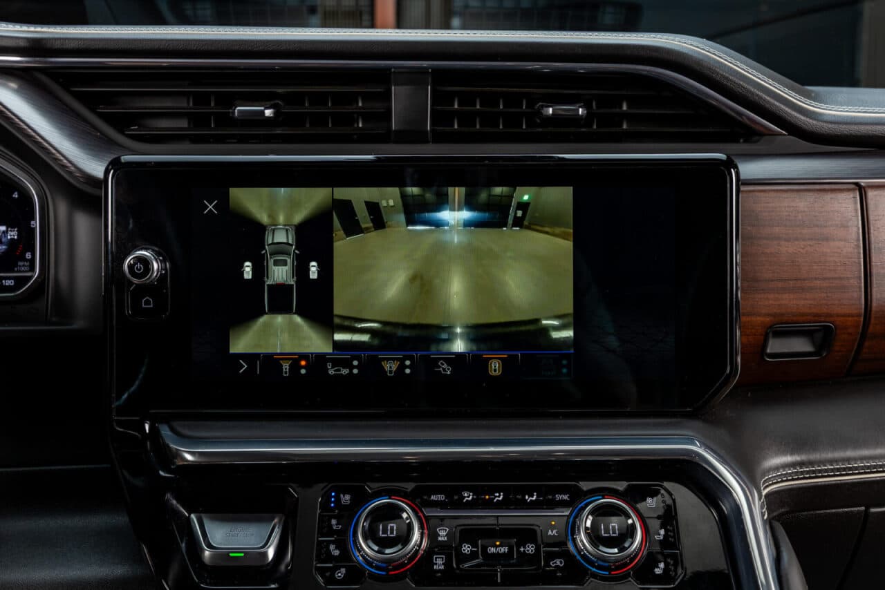 2024 GMC Sierra 1500 Denali Ultimate — photo 24 of 40