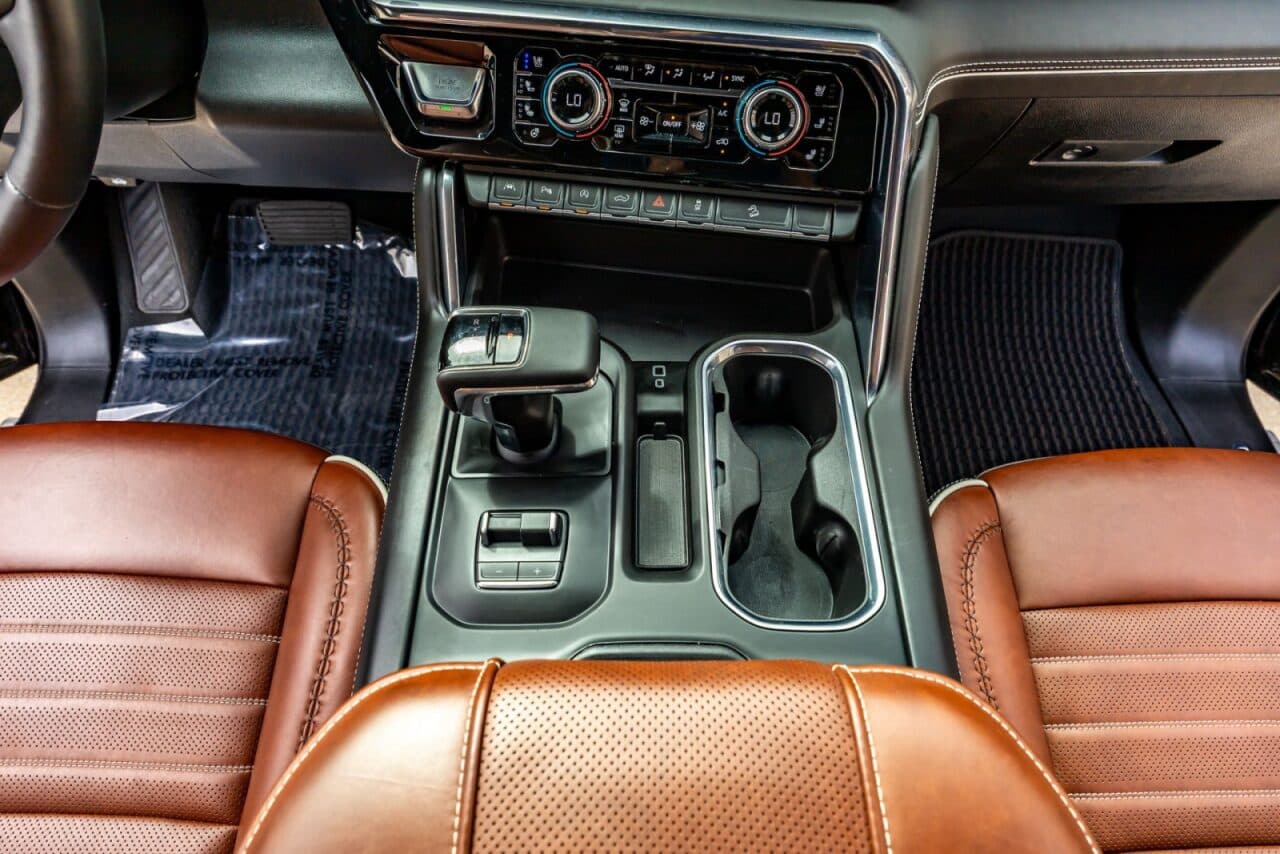2026 GMC Sierra 1500 Denali Ultimate — photo 26 of 40