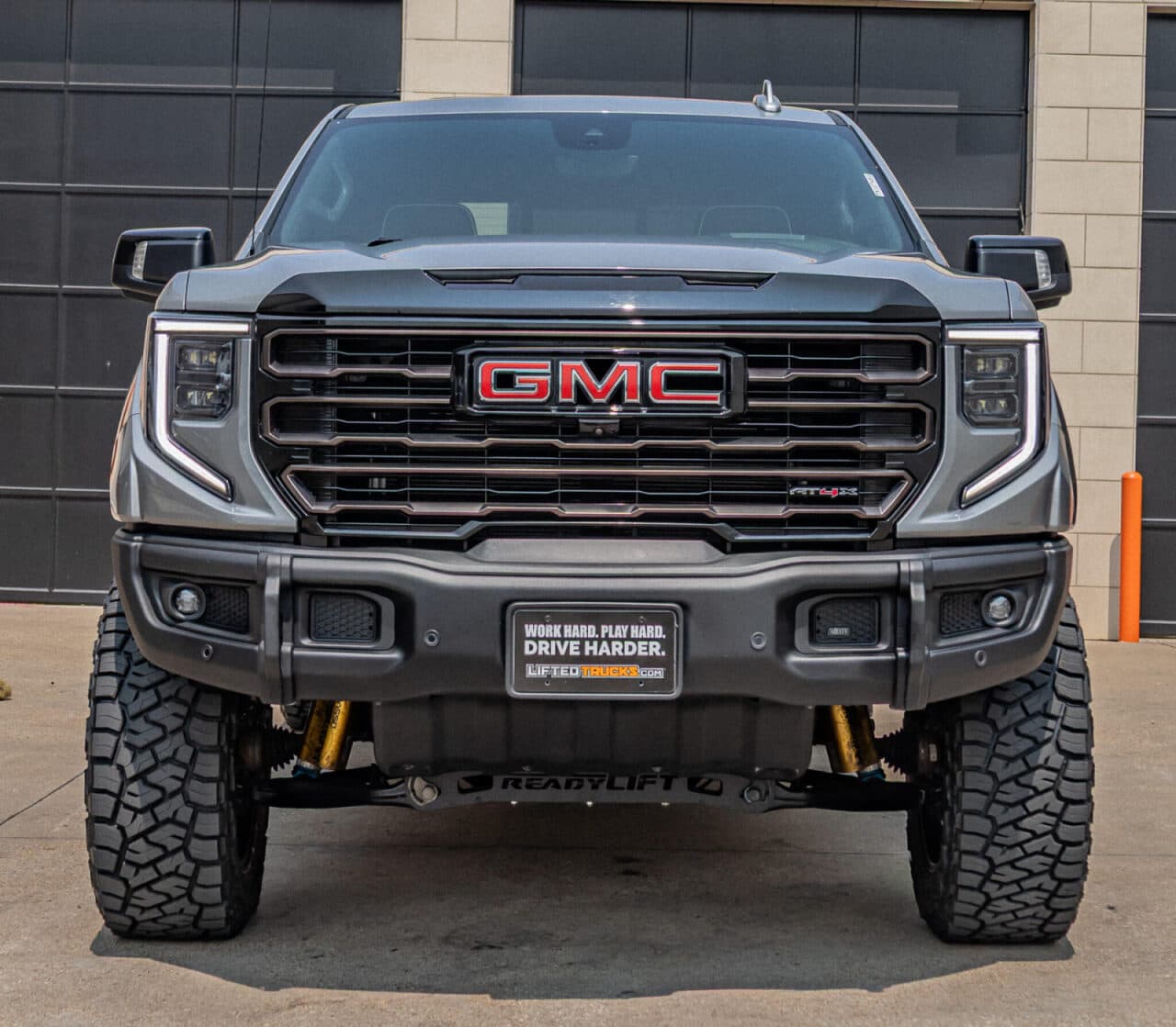 2023 GMC Sierra 1500 AT4X — photo 2 of 39