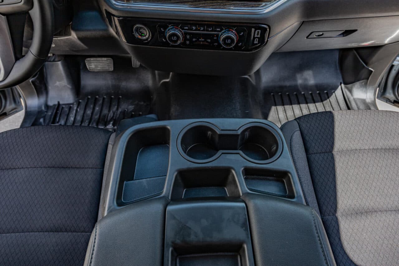 2024 GMC Sierra 1500 Elevation — photo 25 of 38