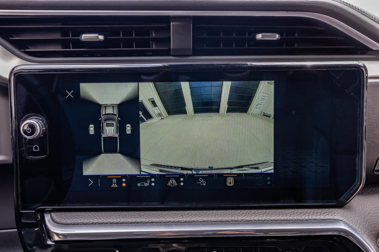 2024 GMC Sierra 1500 Denali — photo 24 of 40