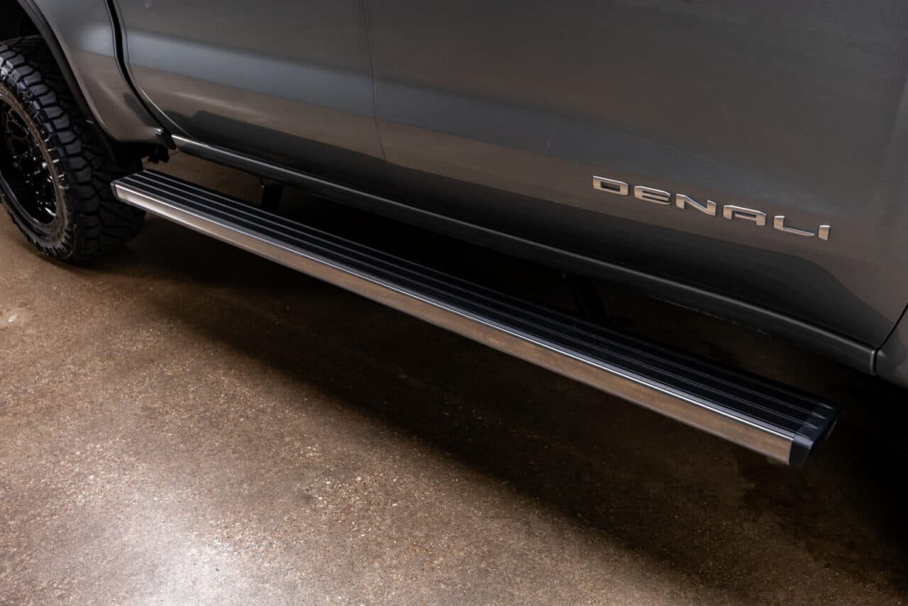 2025 GMC Sierra 1500 Denali Ultimate — photo 11 of 40