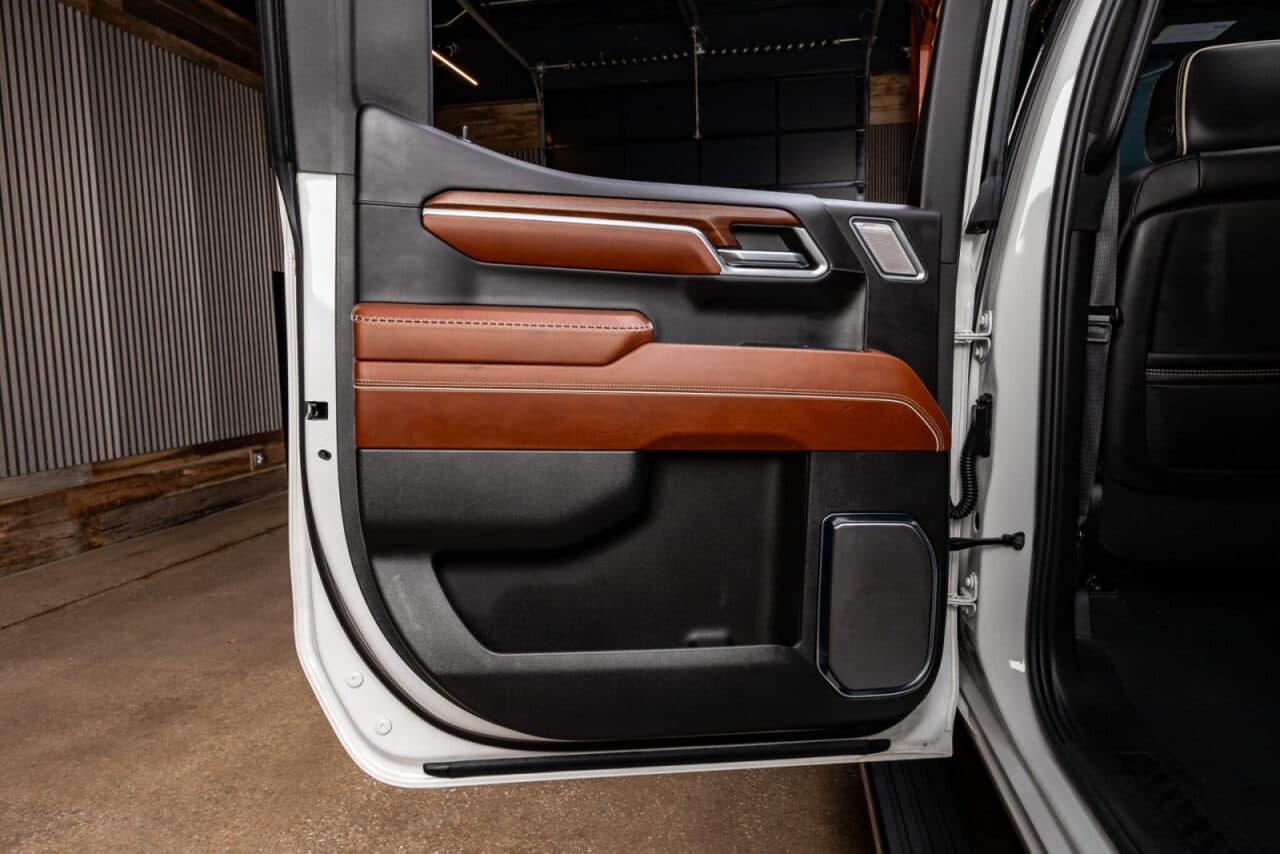 2024 GMC Sierra 1500 Denali Ultimate — photo 37 of 40