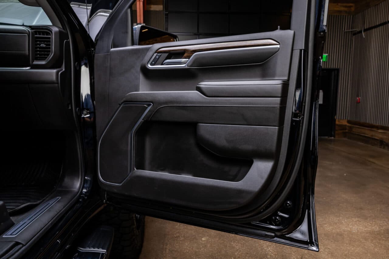 2024 GMC Sierra 1500 SLE — photo 31 of 35
