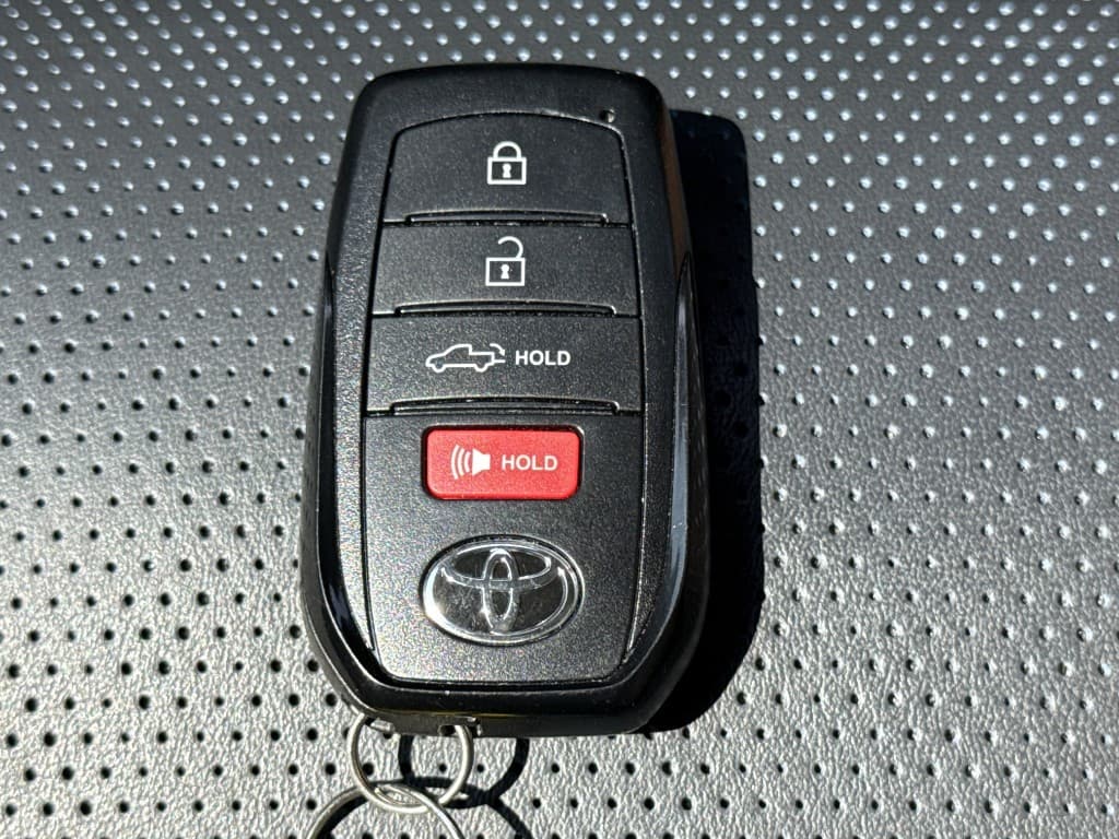2024 Toyota Tundra Platinum Hybrid 4WD — photo 18 of 18