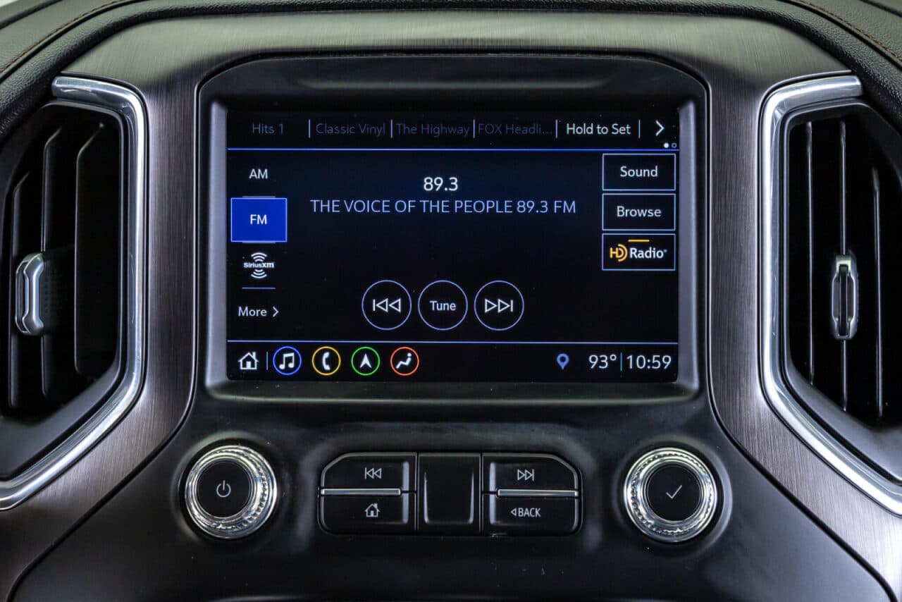 2019 GMC Sierra 1500 AT4 — photo 21 of 37