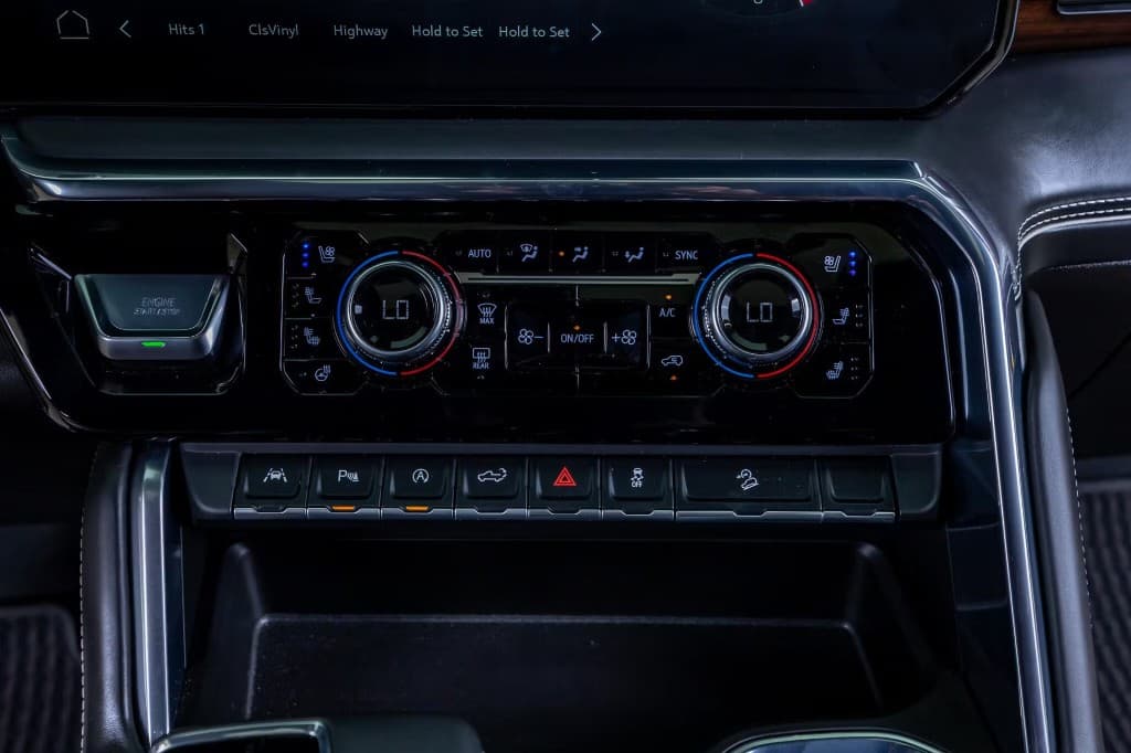 2026 GMC Sierra 1500 Denali Ultimate — photo 19 of 36