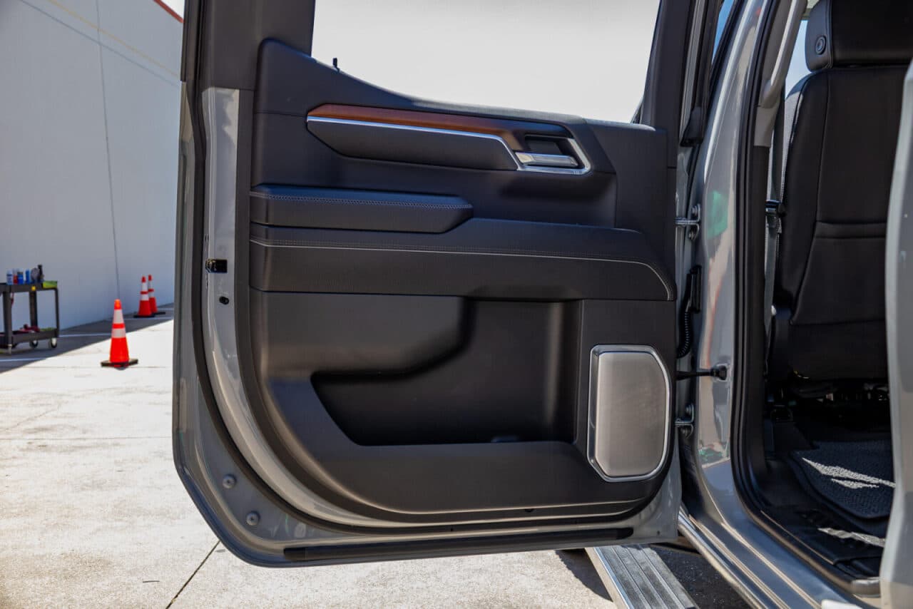 2025 GMC Sierra 1500 Denali — photo 37 of 40