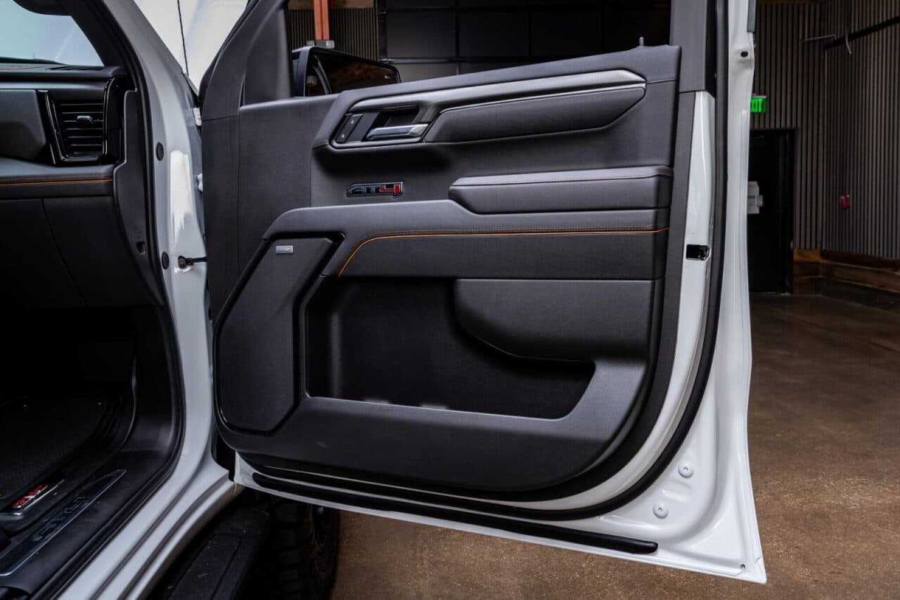 2026 GMC Sierra 1500 AT4 — photo 33 of 37