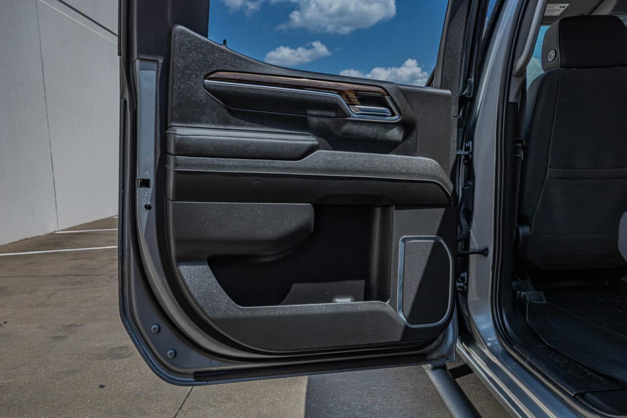 2024 GMC Sierra 1500 Elevation — photo 35 of 38