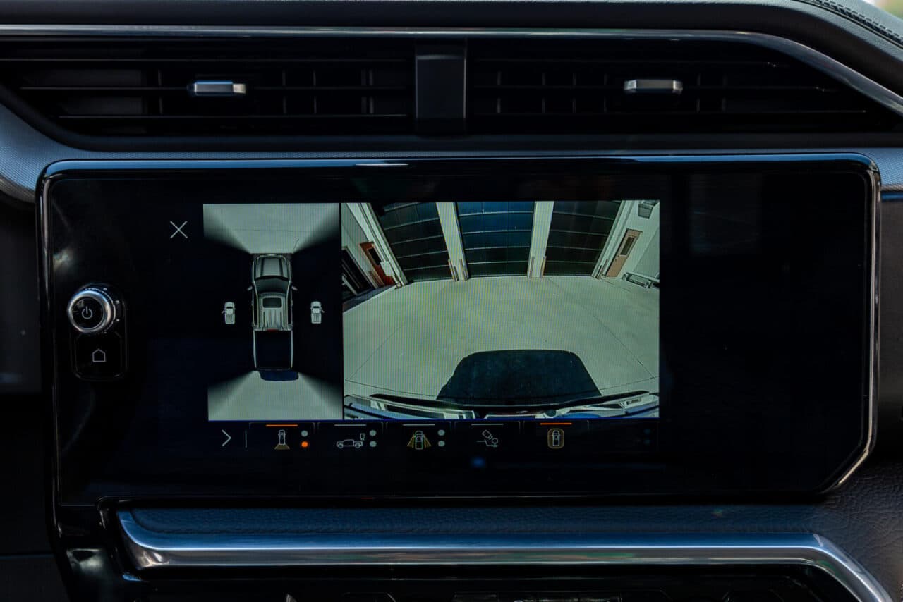 2025 GMC Sierra 1500 Denali — photo 24 of 40