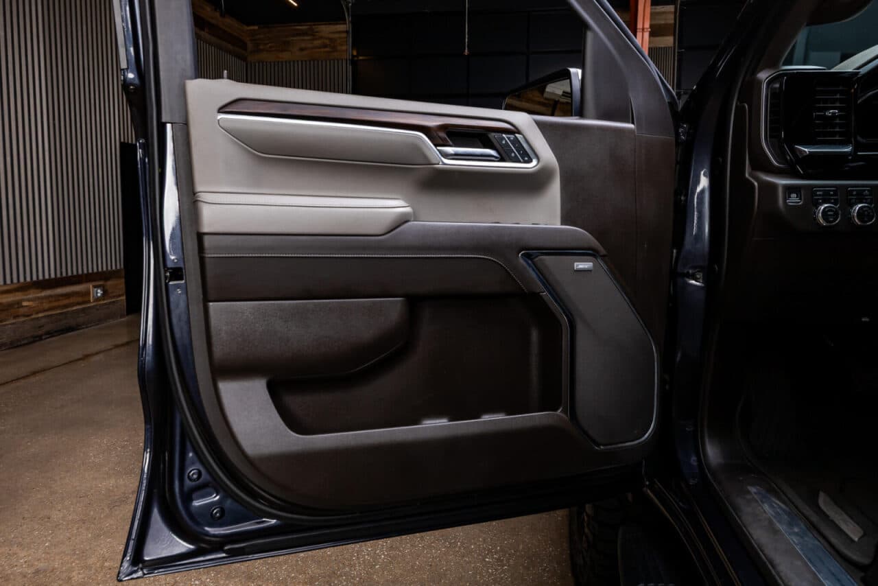 2024 GMC Sierra 1500 SLT — photo 30 of 35