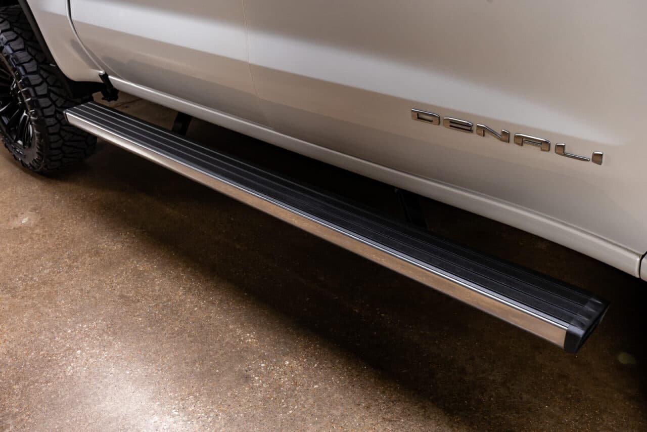 2024 GMC Sierra 1500 Denali Ultimate — photo 11 of 40