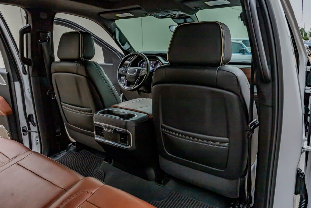 2024 GMC Sierra 1500 Denali Ultimate — photo 30 of 39