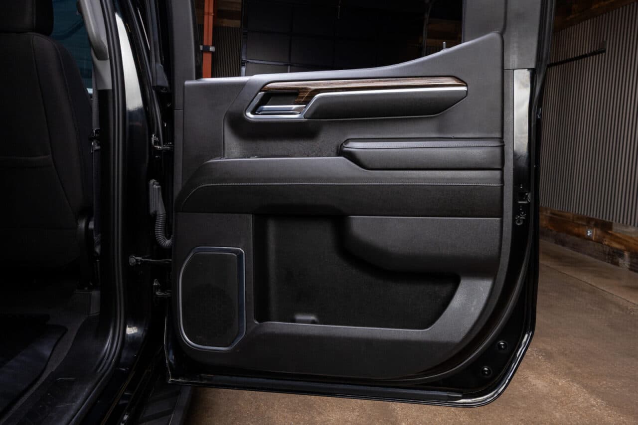 2024 GMC Sierra 1500 Elevation — photo 35 of 37
