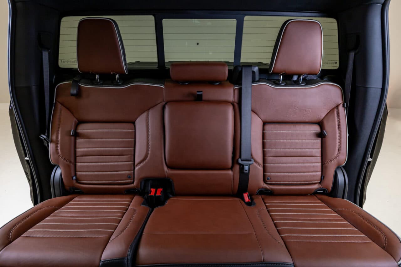 2025 GMC Sierra 1500 Denali Ultimate — photo 32 of 38