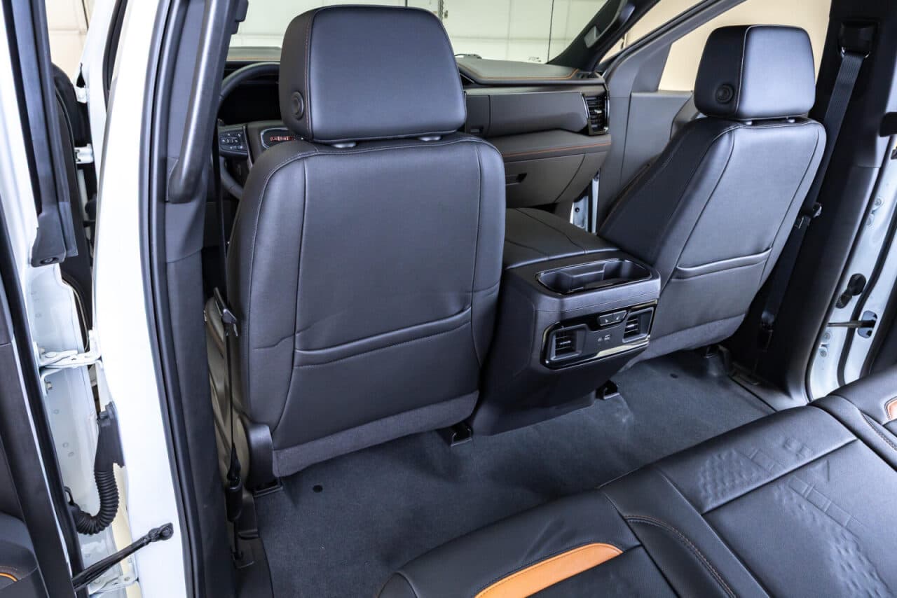 2026 GMC Sierra 1500 AT4 — photo 29 of 36