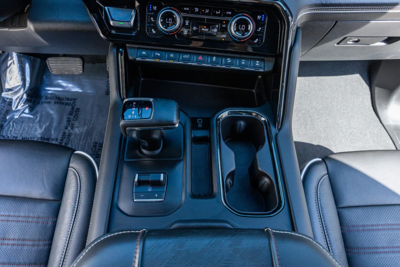 2024 GMC Sierra 1500 AT4X — photo 26 of 40