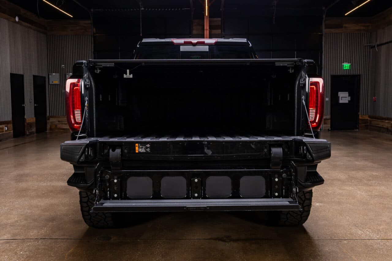 2026 GMC Sierra 1500 Denali — photo 7 of 38